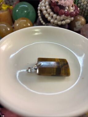 Tiger's Eye Rectangular Pendant - Golden Brown Stripes